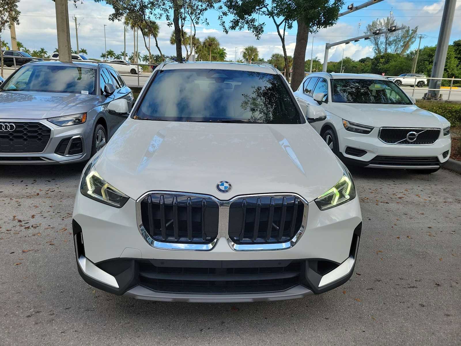 Used 2023 BMW X1 xDrive28i w/ Convenience Package image 6