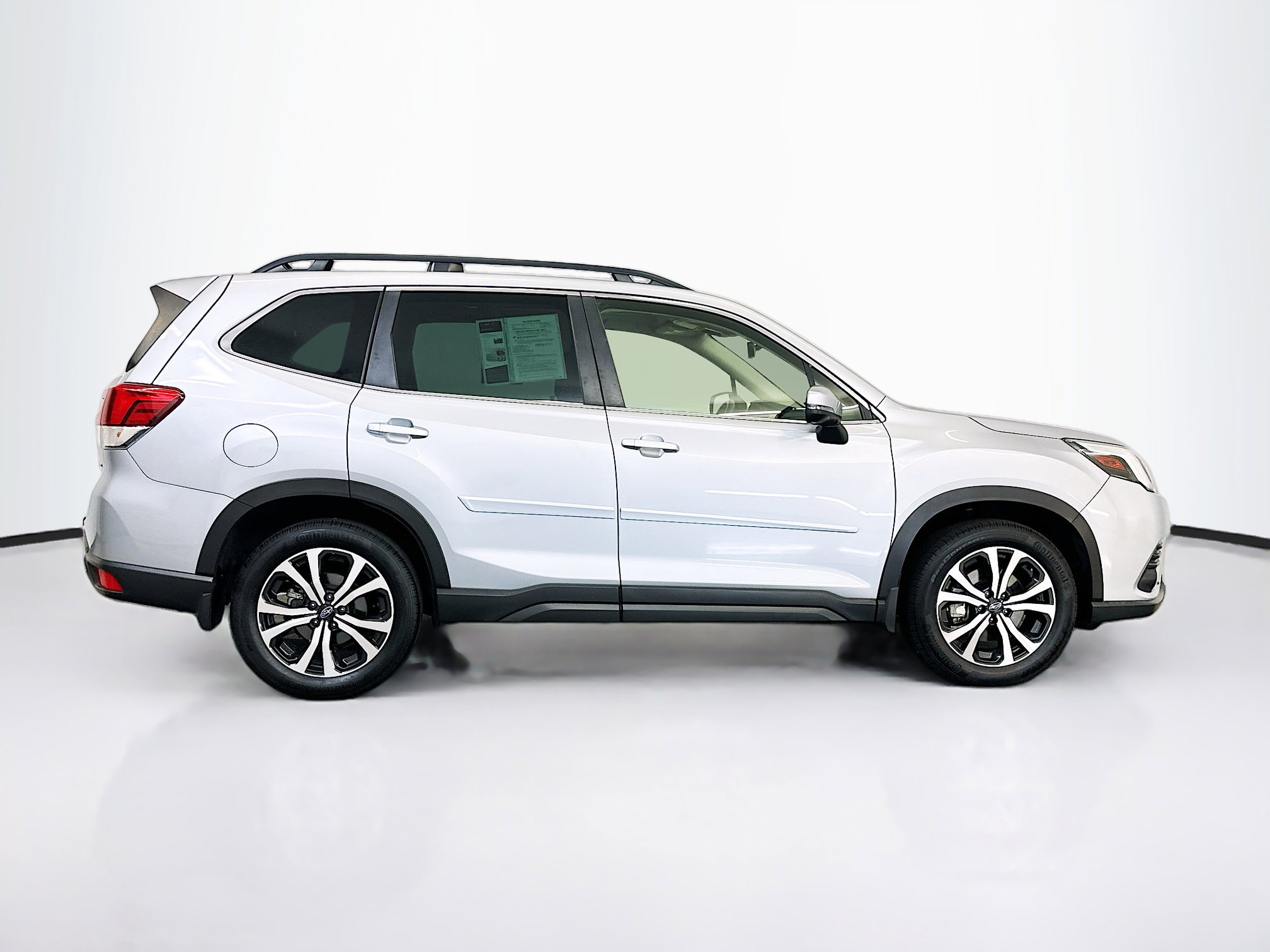 Used 2023 Subaru Forester Limited image 10