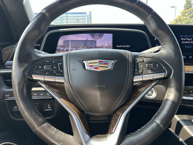 Used 2024 Cadillac Escalade Premium Luxury Platinum AWD/4WD image 21