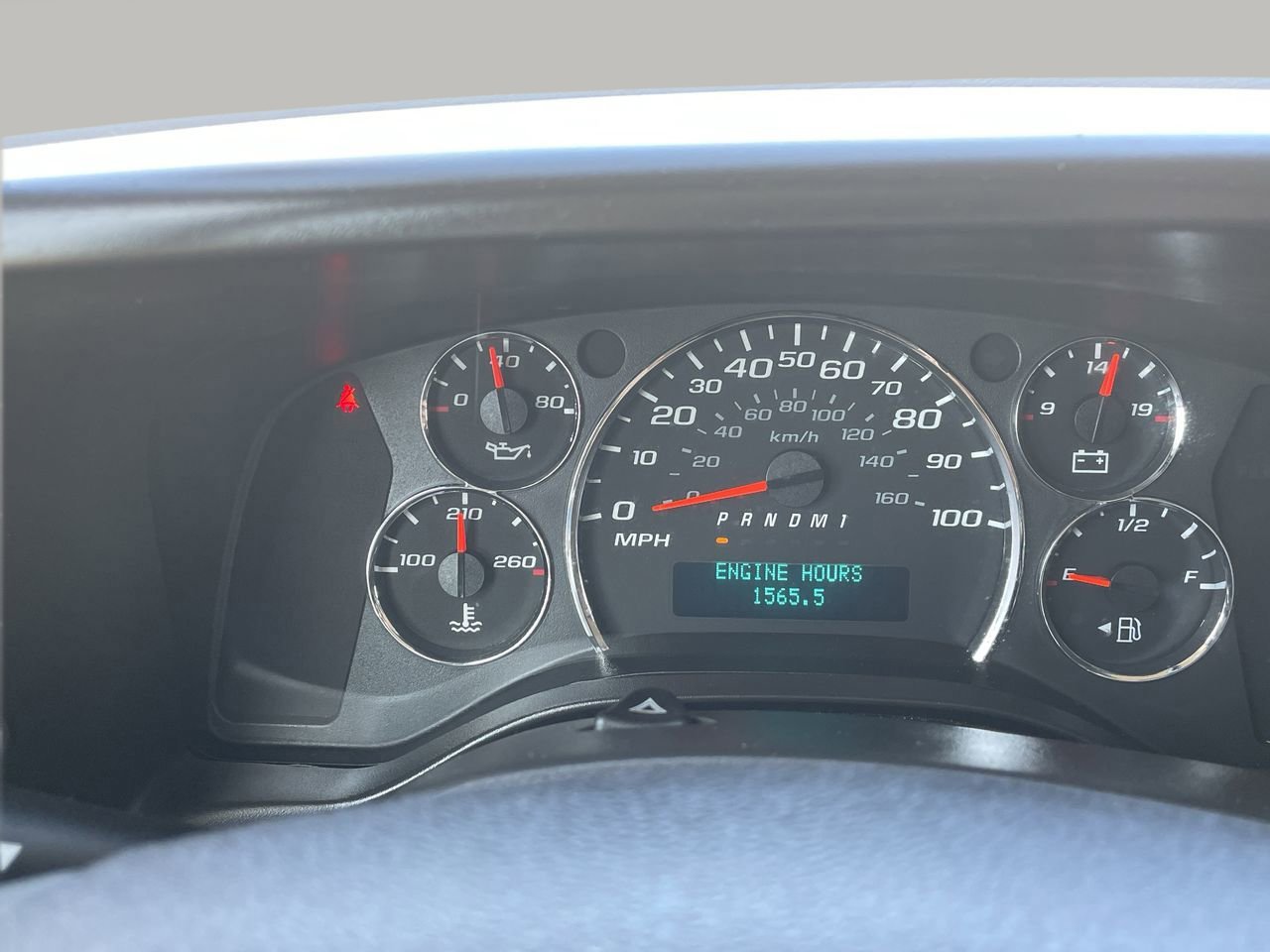 Used 2017 Chevrolet Express 3500 Extended image 30