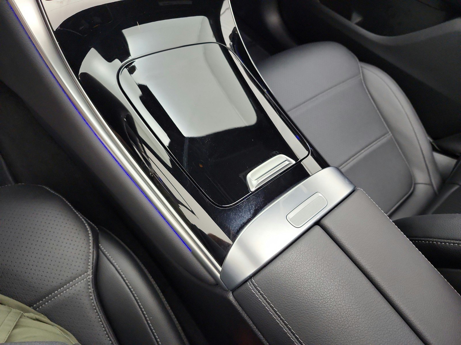 Certified 2026 Mercedes-Benz GLC 300 4MATIC image 13