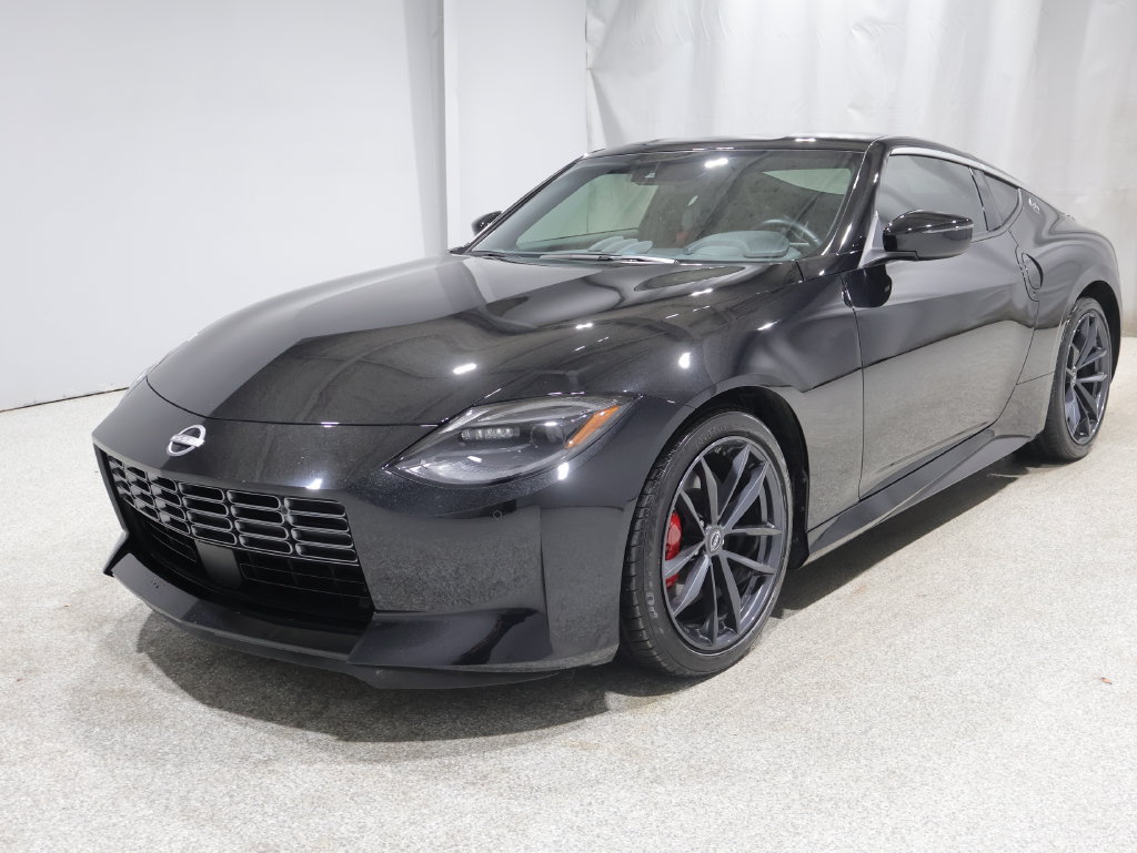 Used 2024 Nissan Z Performance w/ Floor Mat Package RWD image 6