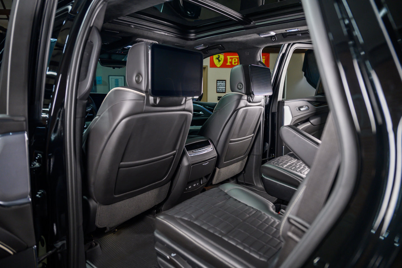 Used 2024 Cadillac Escalade V w/ LPO, Floor Liner Package image 41