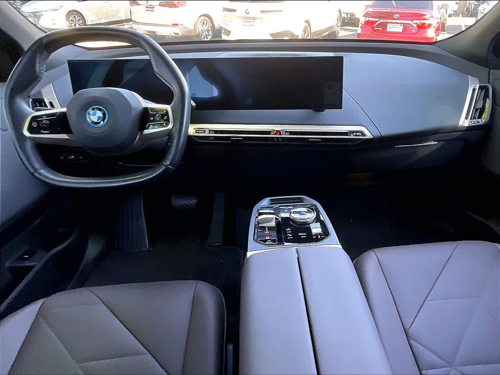 Certified 2023 BMW iX xDrive50 w/ Sport Package AWD/4WD image 15