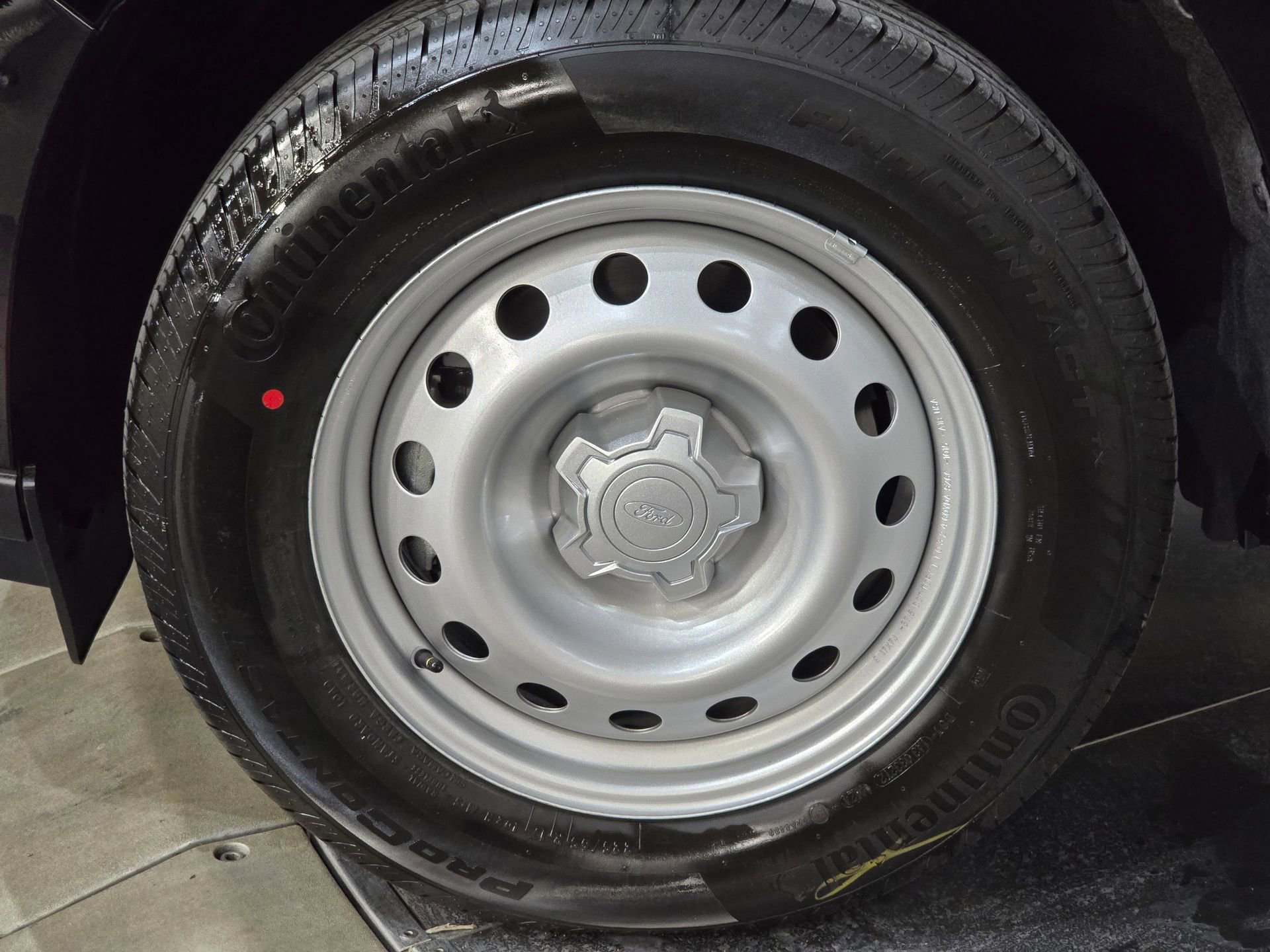 New 2025 Ford Maverick XL w/ Equipment Group 101A image 12