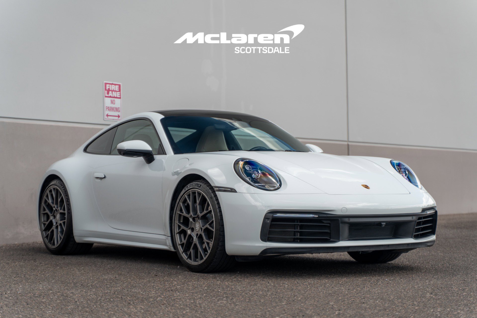 Used 2023 Porsche 911 Carrera RWD image 9