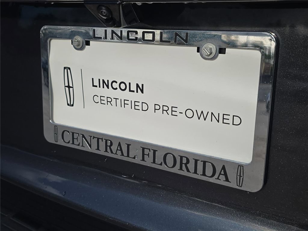 Certified 2024 Lincoln Navigator Reserve AWD/4WD image 5