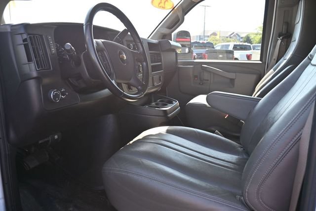 Used 2023 Chevrolet Express 3500 LS RWD image 14