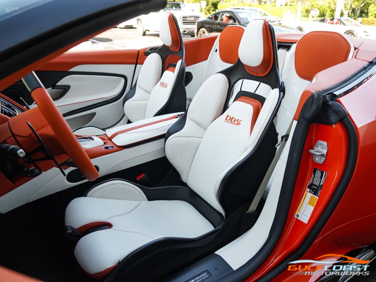 Used 2023 Aston Martin DBS Superleggera Volante RWD image 22