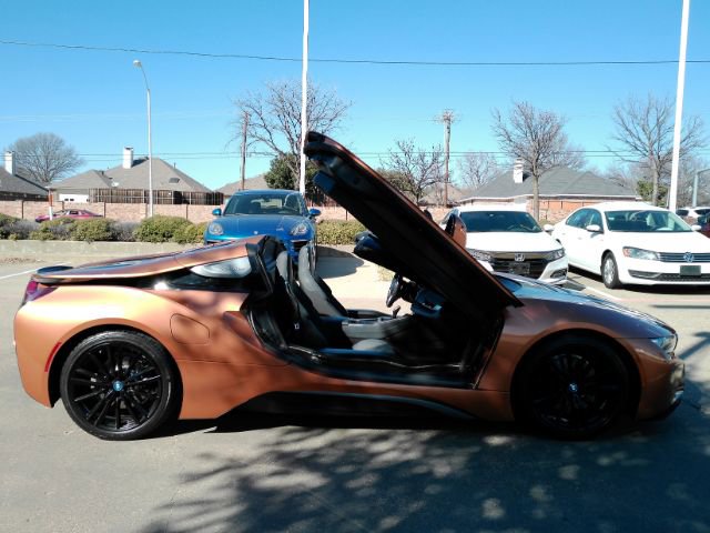 Used 2019 BMW i8 Roadster image 7