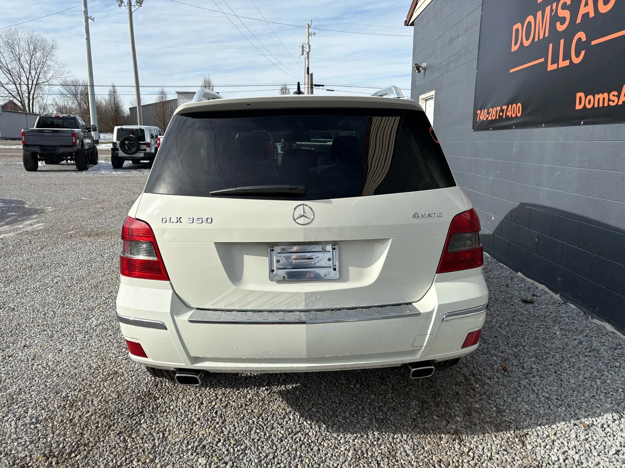 Used 2010 Mercedes-Benz GLK 350 4MATIC image 3