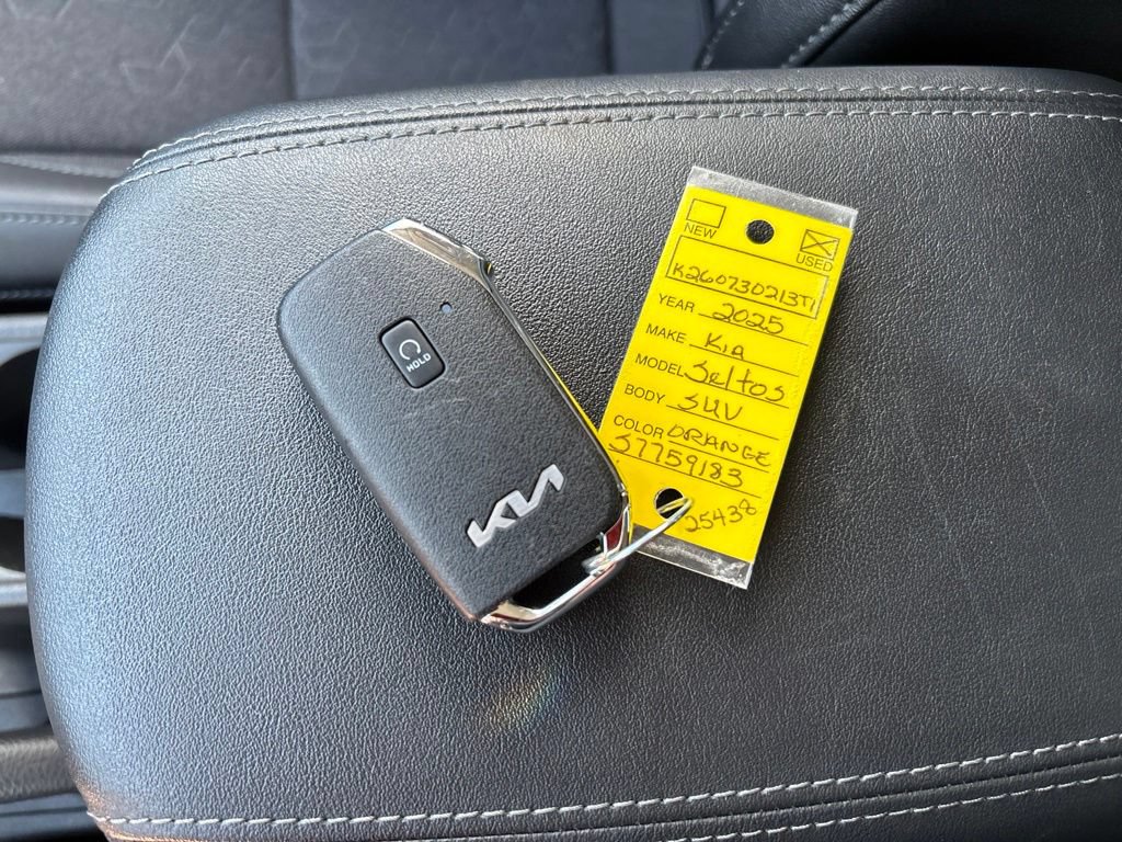 Certified 2025 Kia Seltos S AWD/4WD image 33