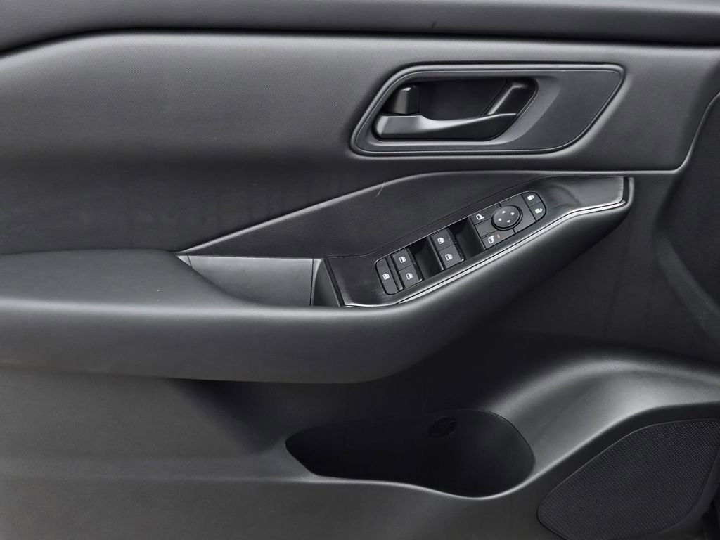 New 2026 Nissan Rogue S FWD image 16