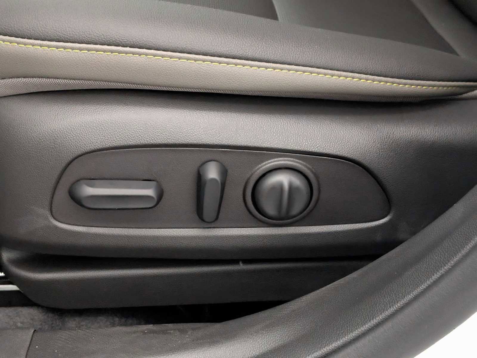 New 2025 Chevrolet Trax ACTIV w/ Driver Confidence Package image 18