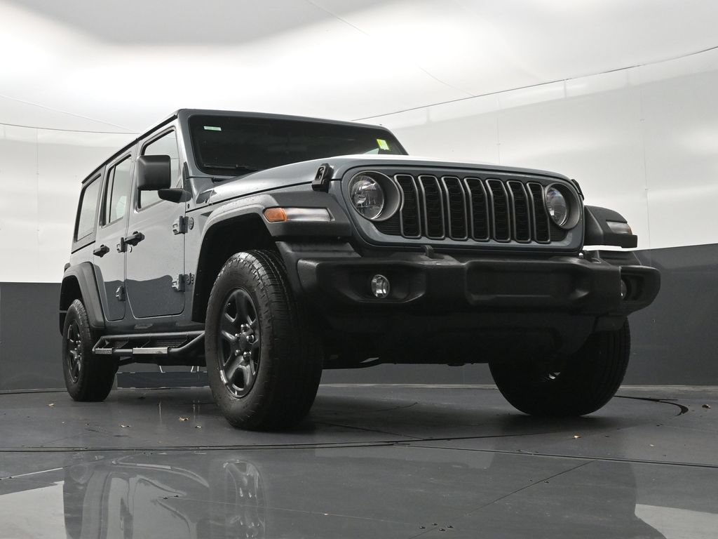 Used 2026 Jeep Wrangler Unlimited Sport AWD/4WD image 30
