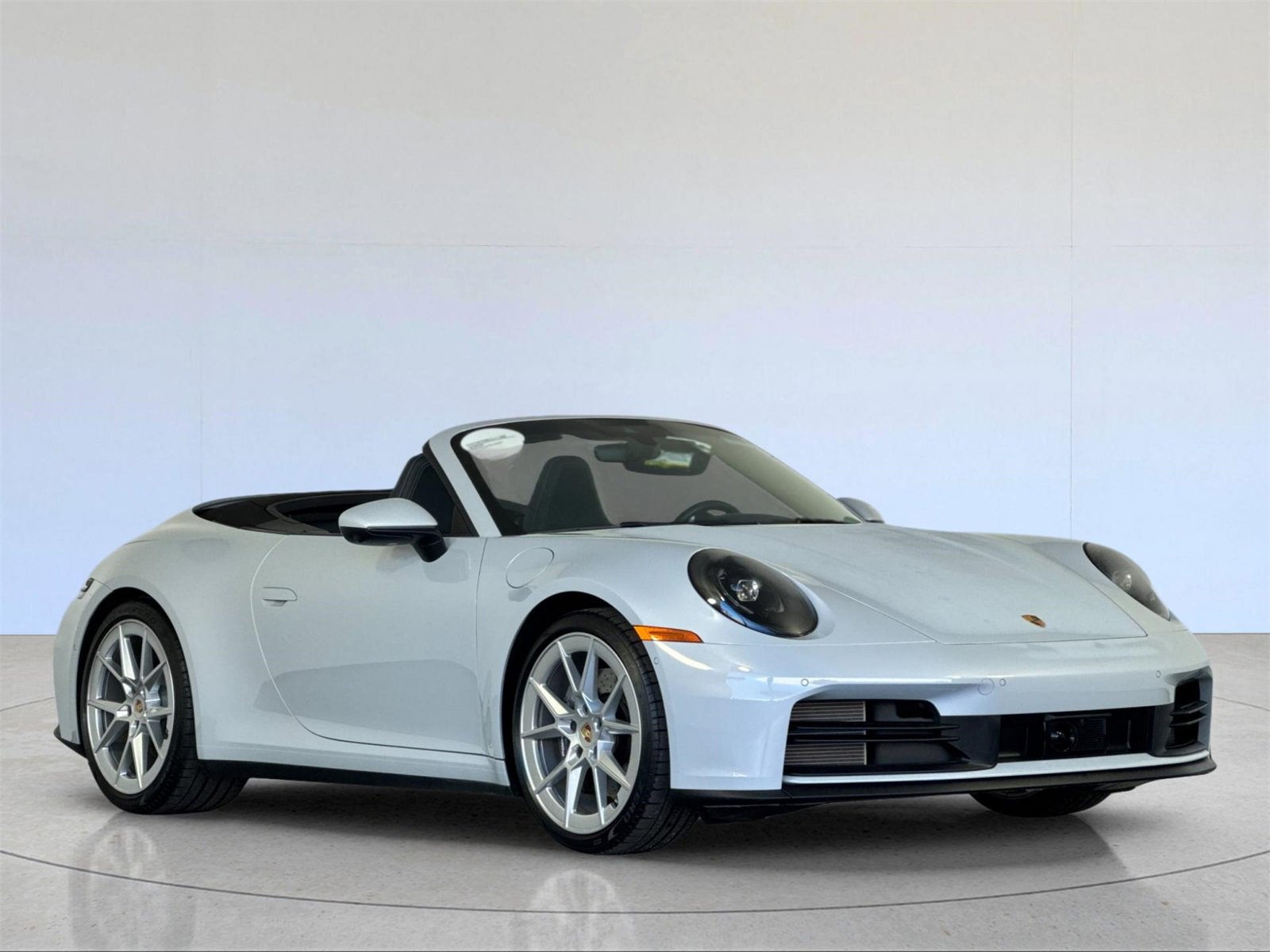 Certified 2025 Porsche 911 Carrera image 12