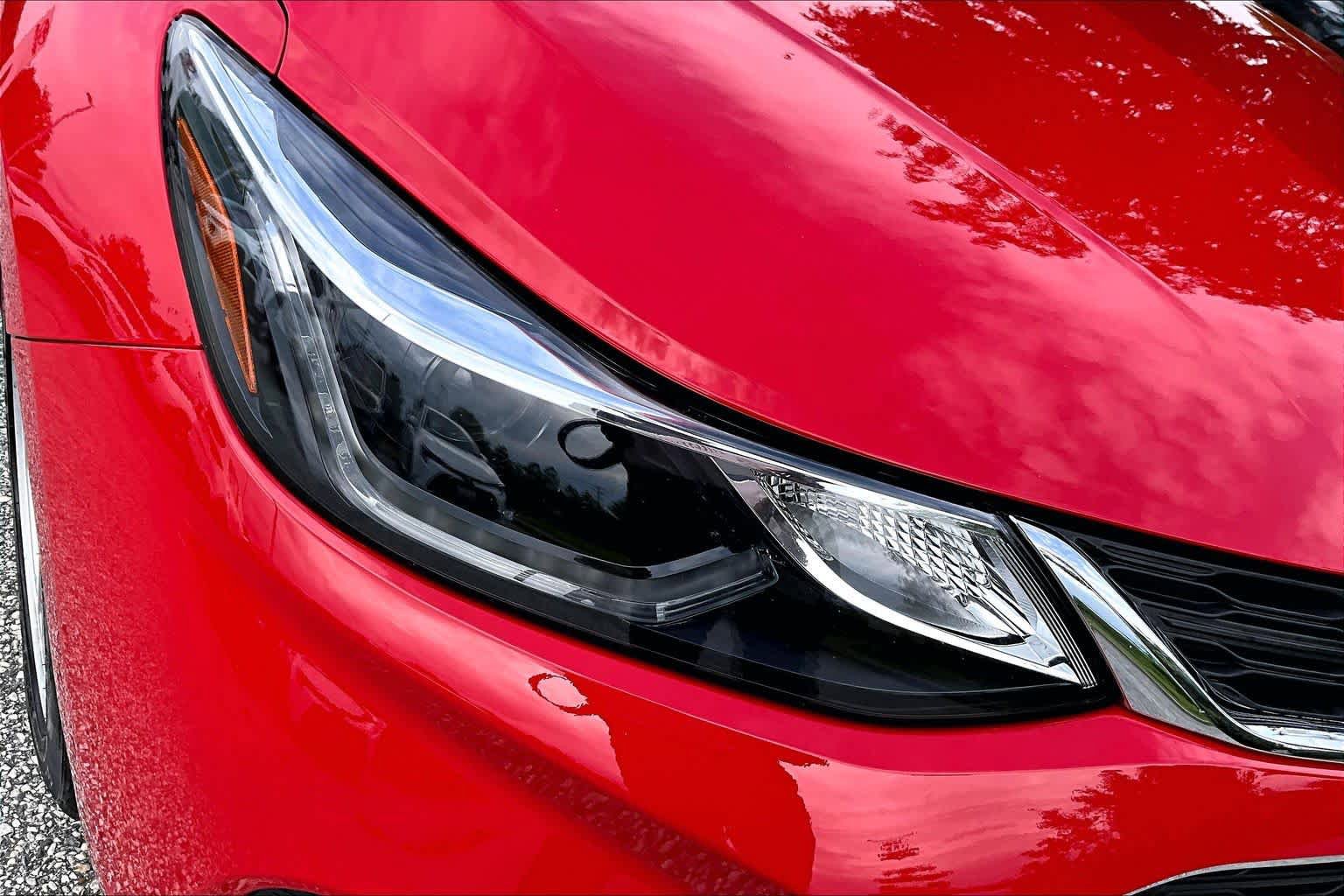 Used 2017 Chevrolet Cruze LT w/ Convenience Package FWD image 27