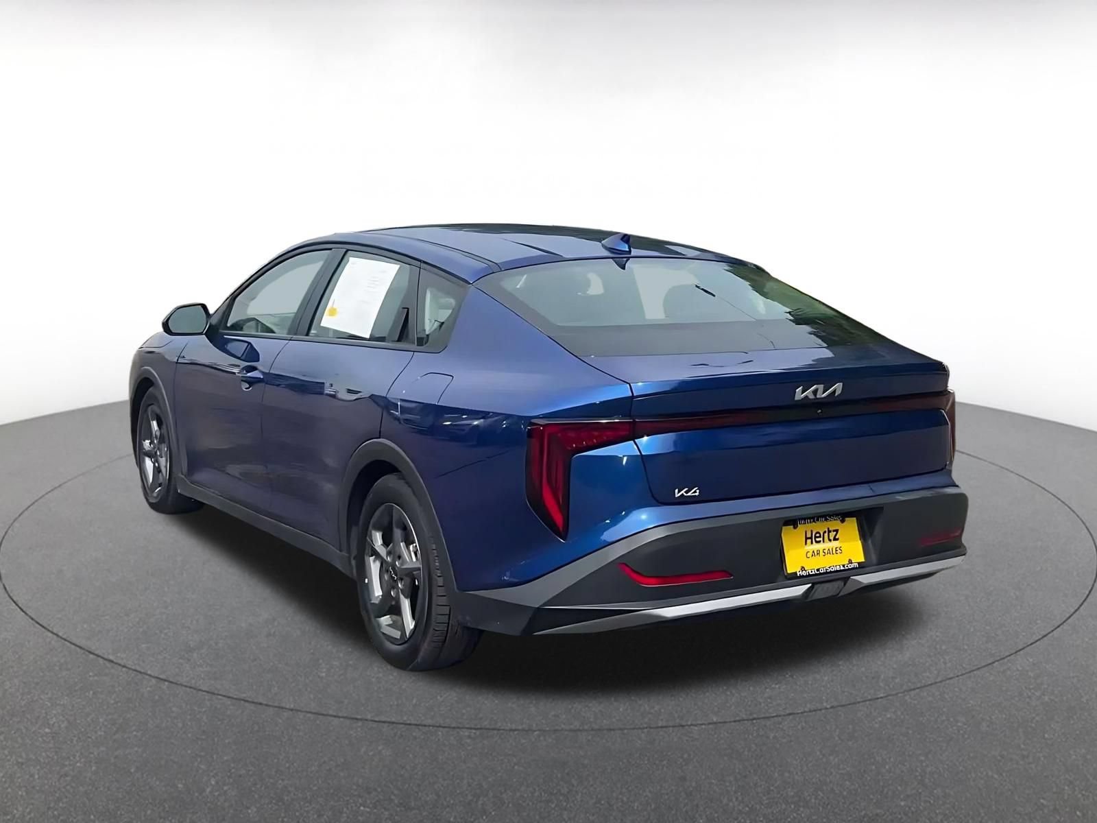 Used 2025 Kia K4 FWD image 10