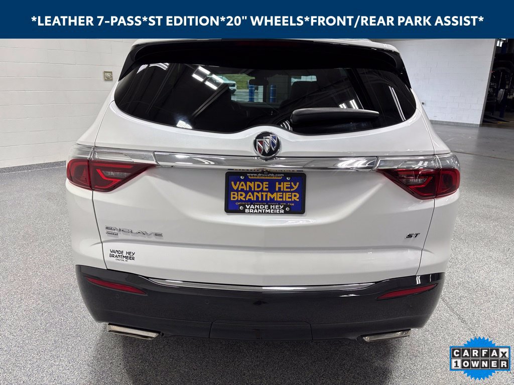 Used 2023 Buick Enclave Essence w/ Sport Touring Edition AWD/4WD image 6