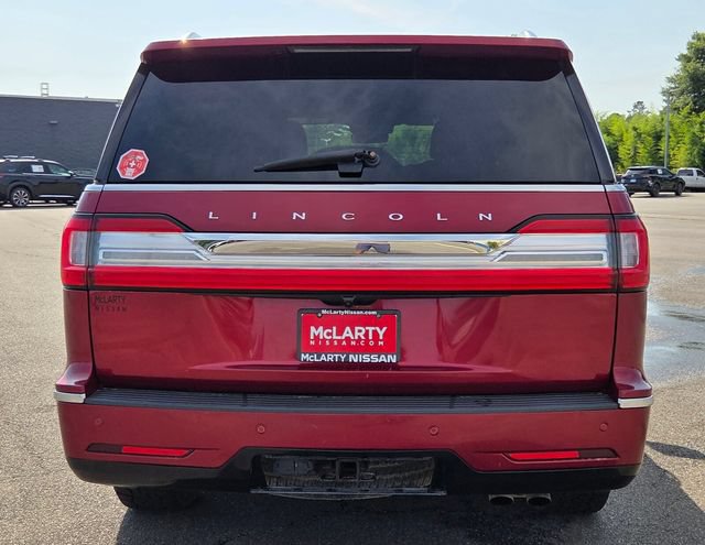 Used 2019 Lincoln Navigator Premiere AWD/4WD image 6