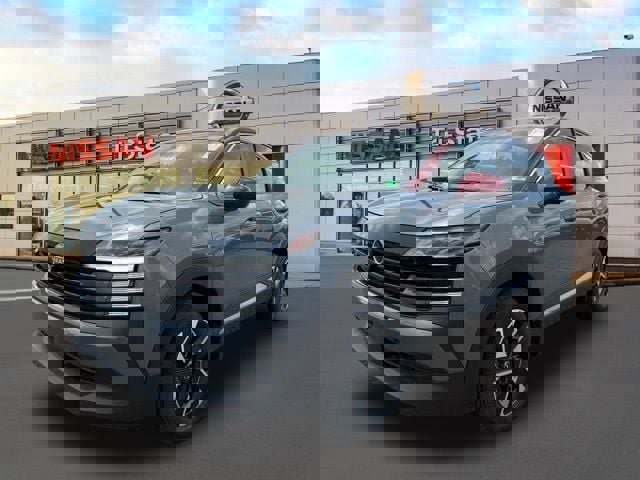 New 2025 Nissan Kicks SV image 2