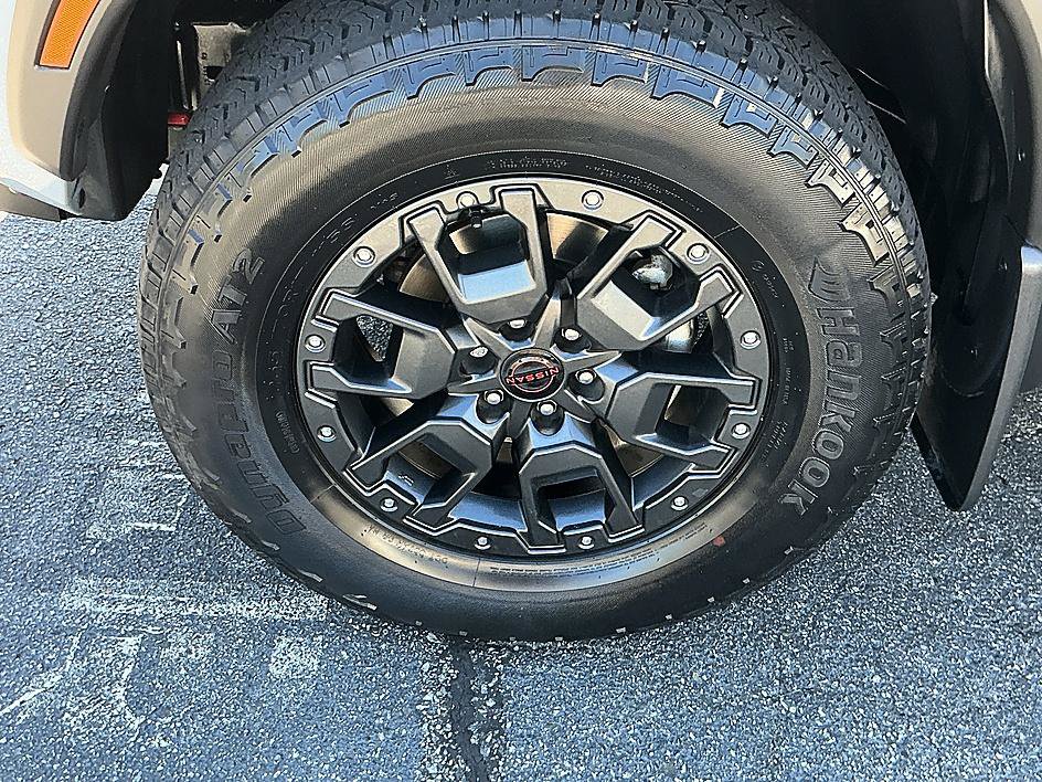 Certified 2023 Nissan Frontier PRO-4X w/ Pro-4X Premium Package AWD/4WD image 17