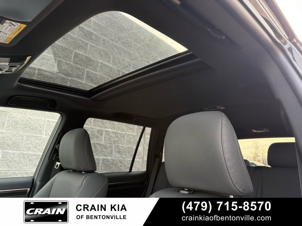 Used 2023 Lexus GX 460 Premium w/ Premium Plus Package image 24