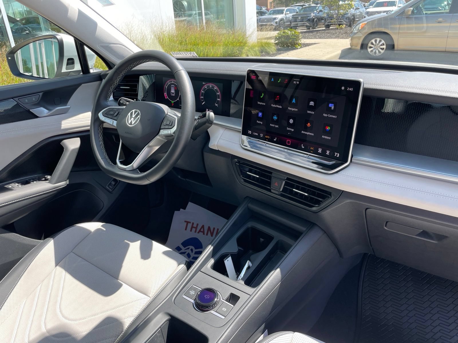 Certified 2025 Volkswagen Tiguan SE FWD image 57