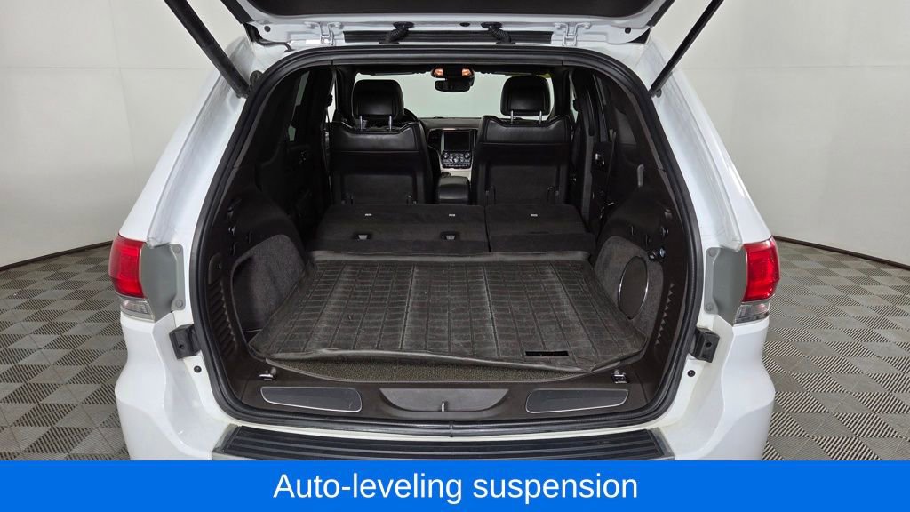 Used 2017 Jeep Grand Cherokee Summit image 11