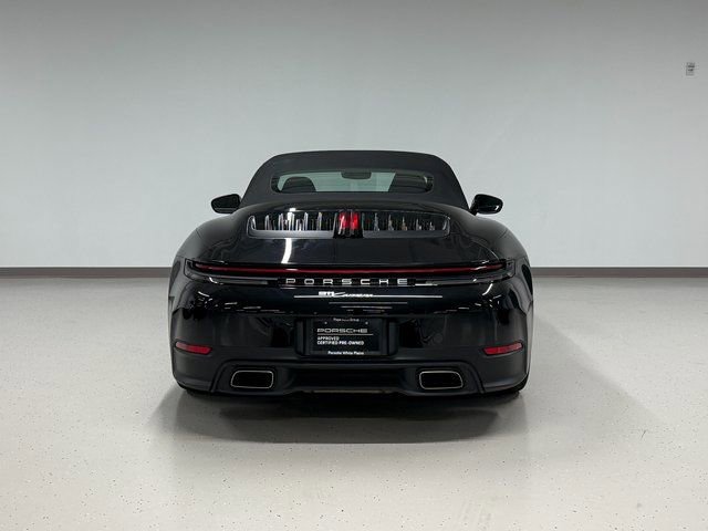 Certified 2025 Porsche 911 Carrera image 9