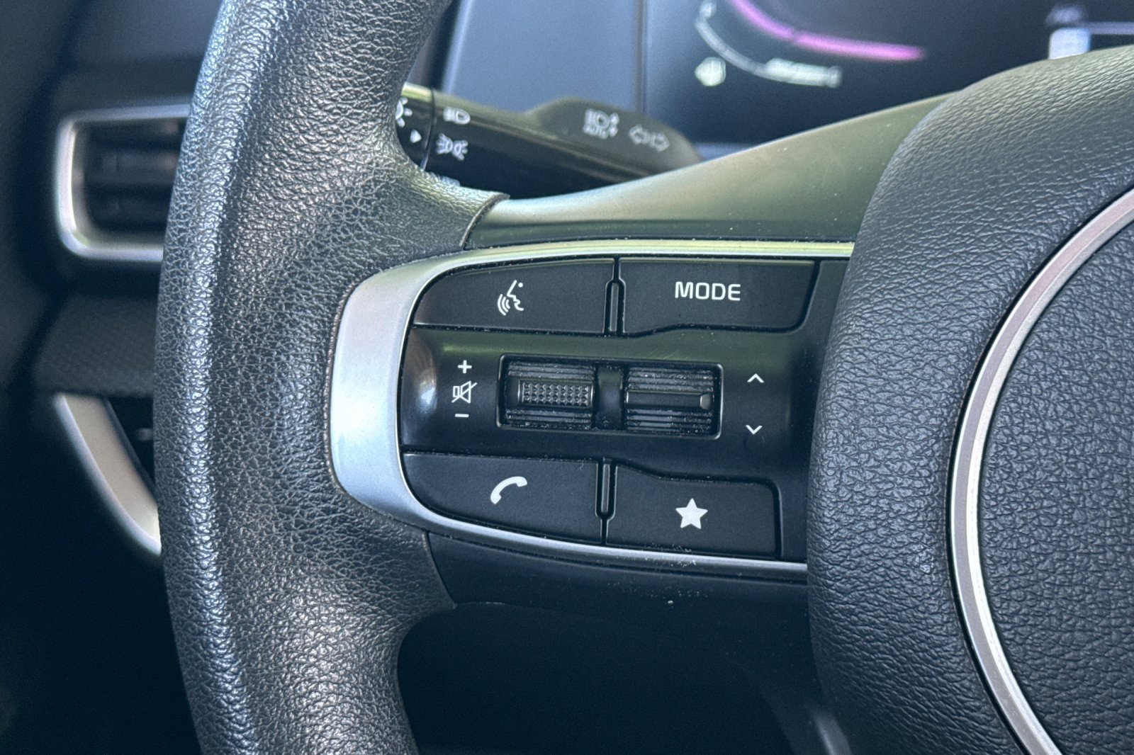 Used 2024 Kia Sportage LX image 35