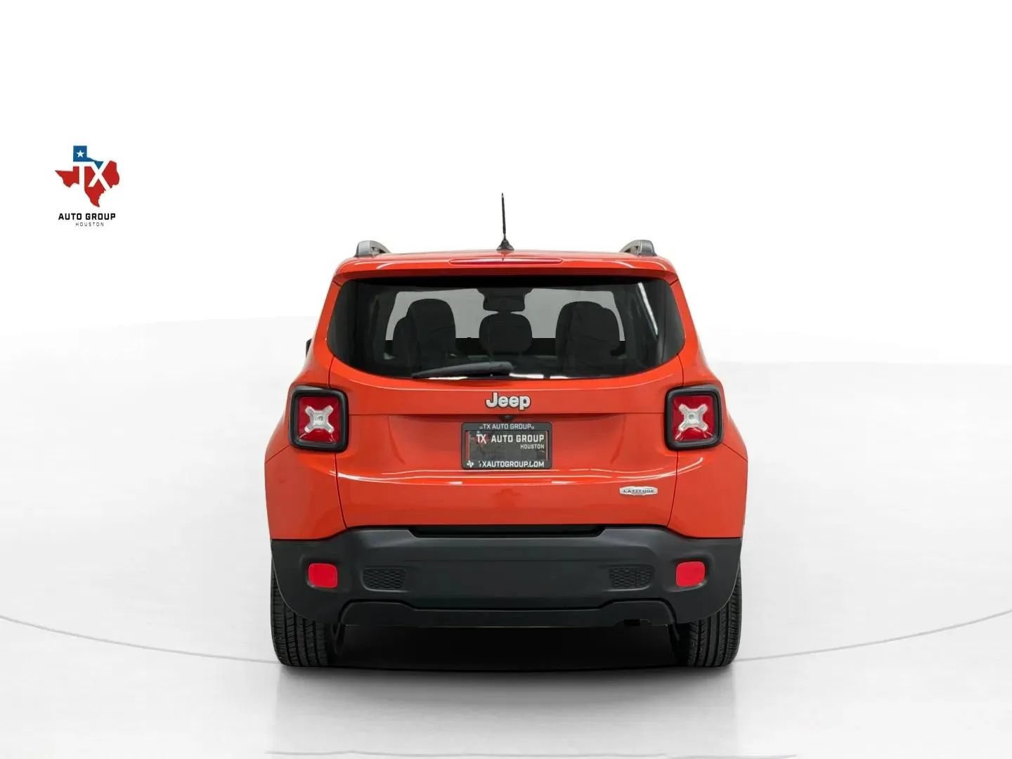 Used 2017 Jeep Renegade Latitude FWD image 58