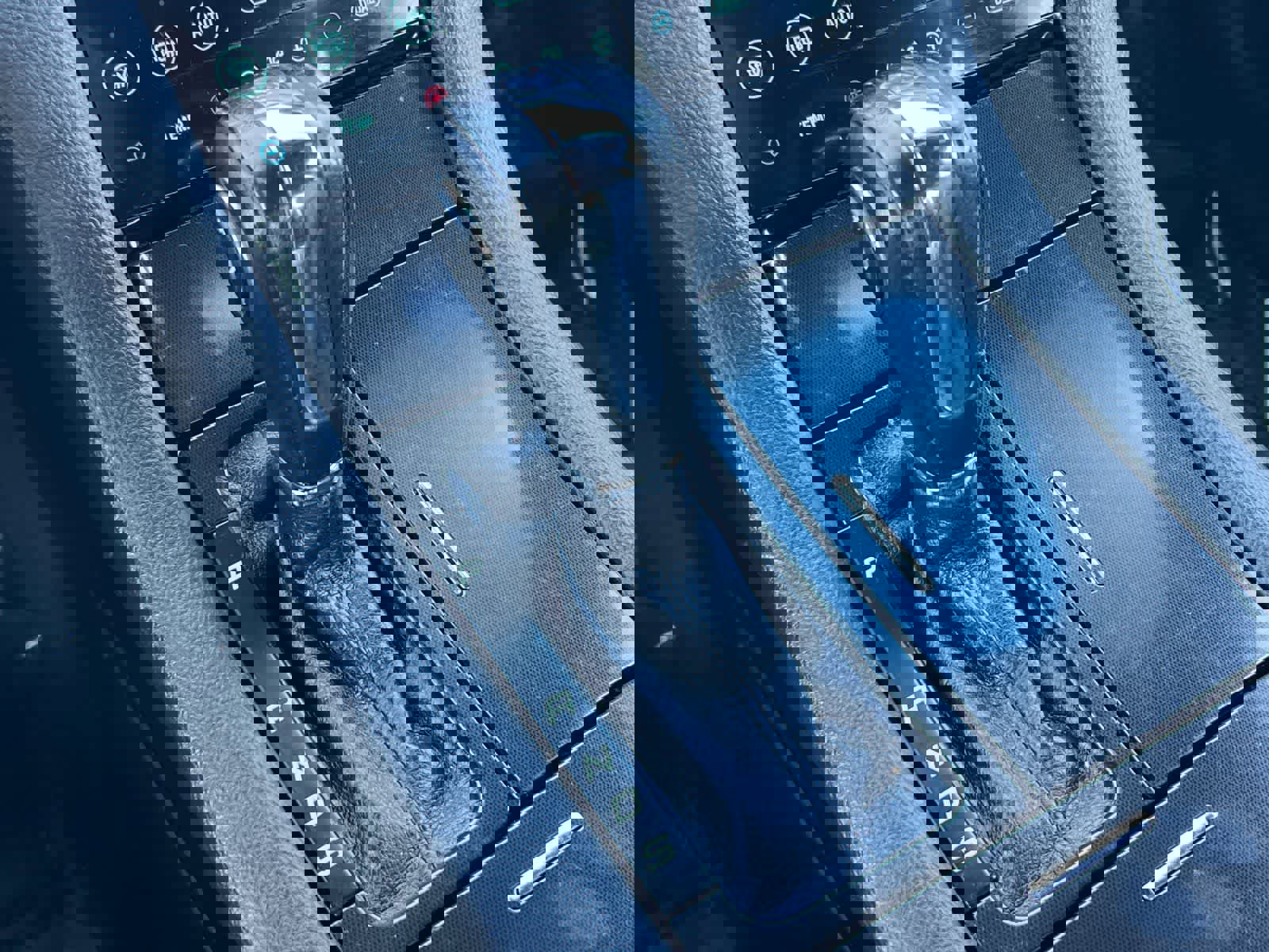 Used 2018 Ford Taurus Limited FWD image 21