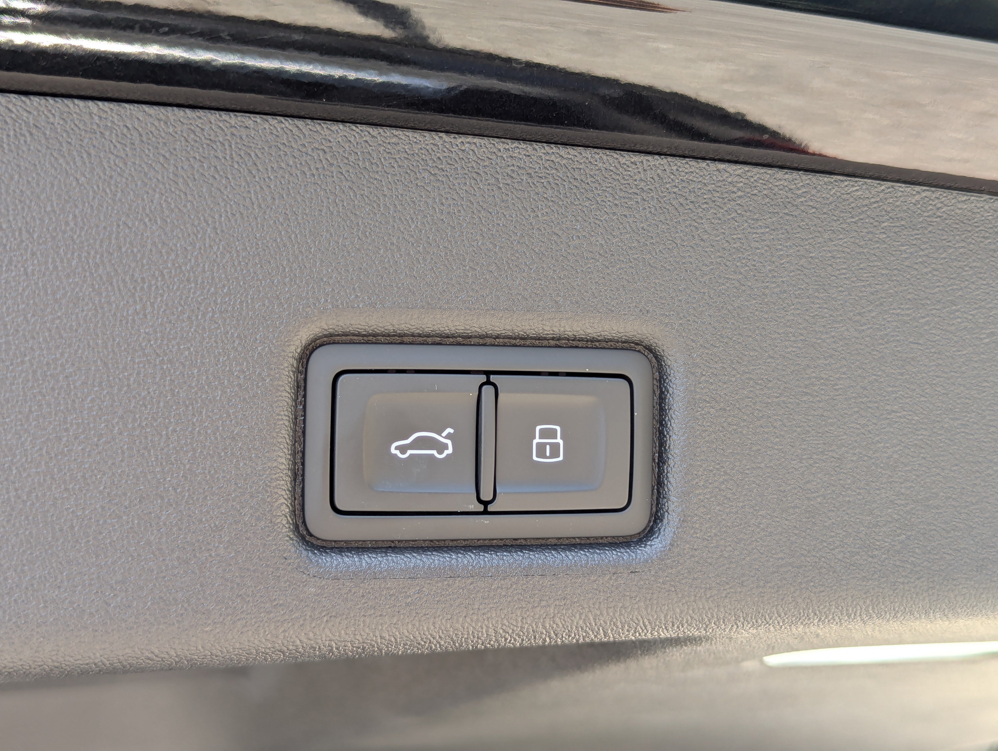 New 2026 Audi SQ5 Premium Plus AWD/4WD image 12