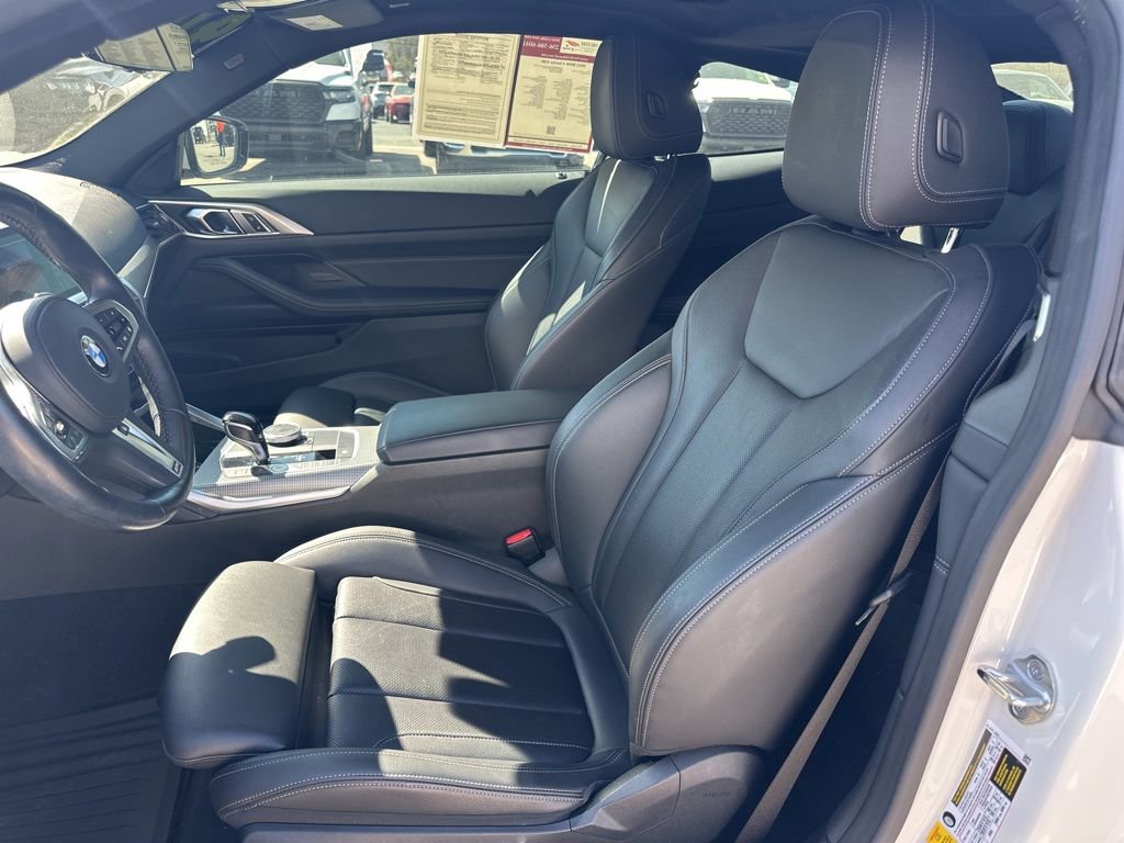 Used 2022 BMW 430i Coupe w/ M Sport Package image 8