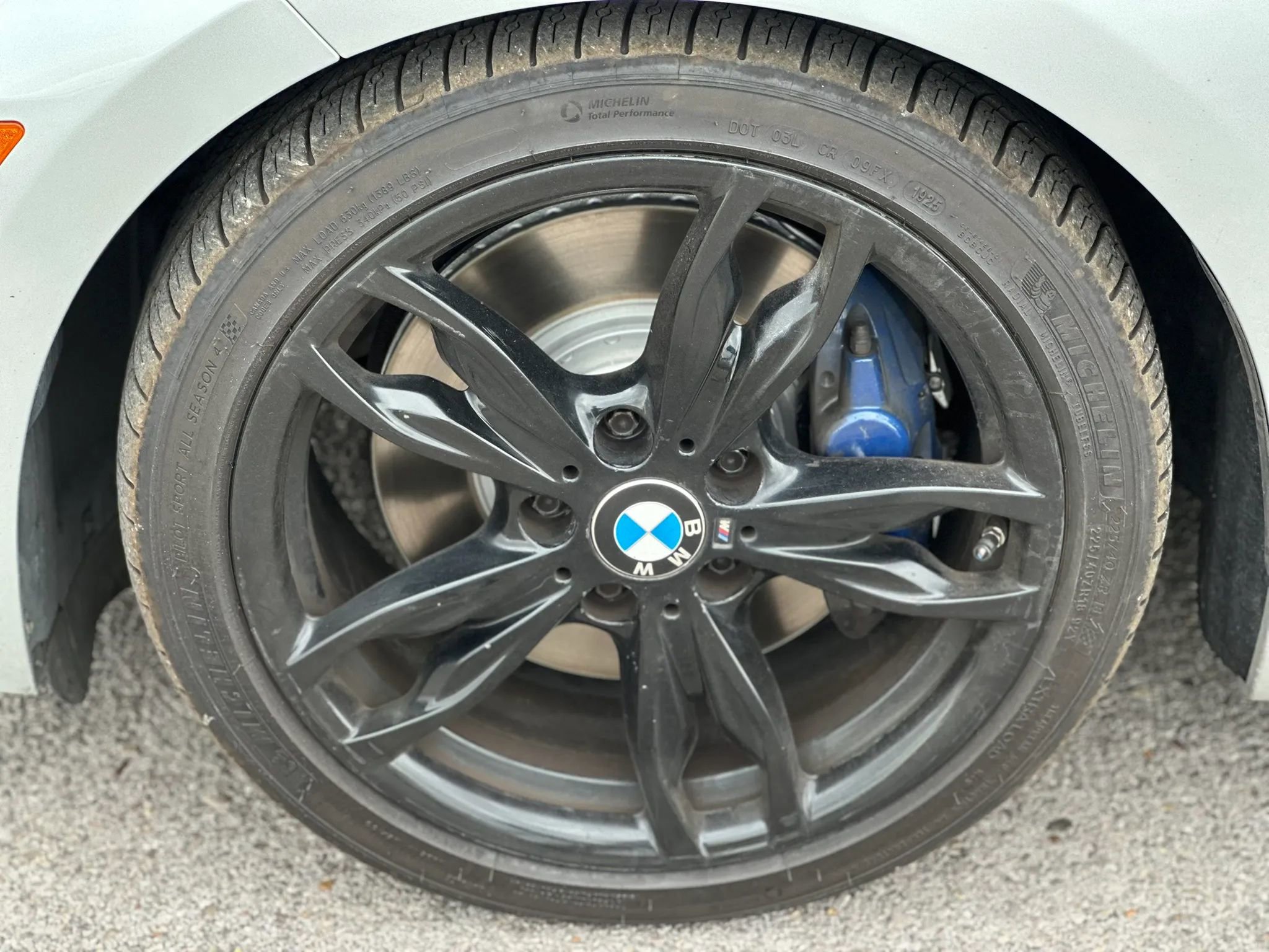 Used 2016 BMW M235i xDrive Convertible AWD/4WD image 28