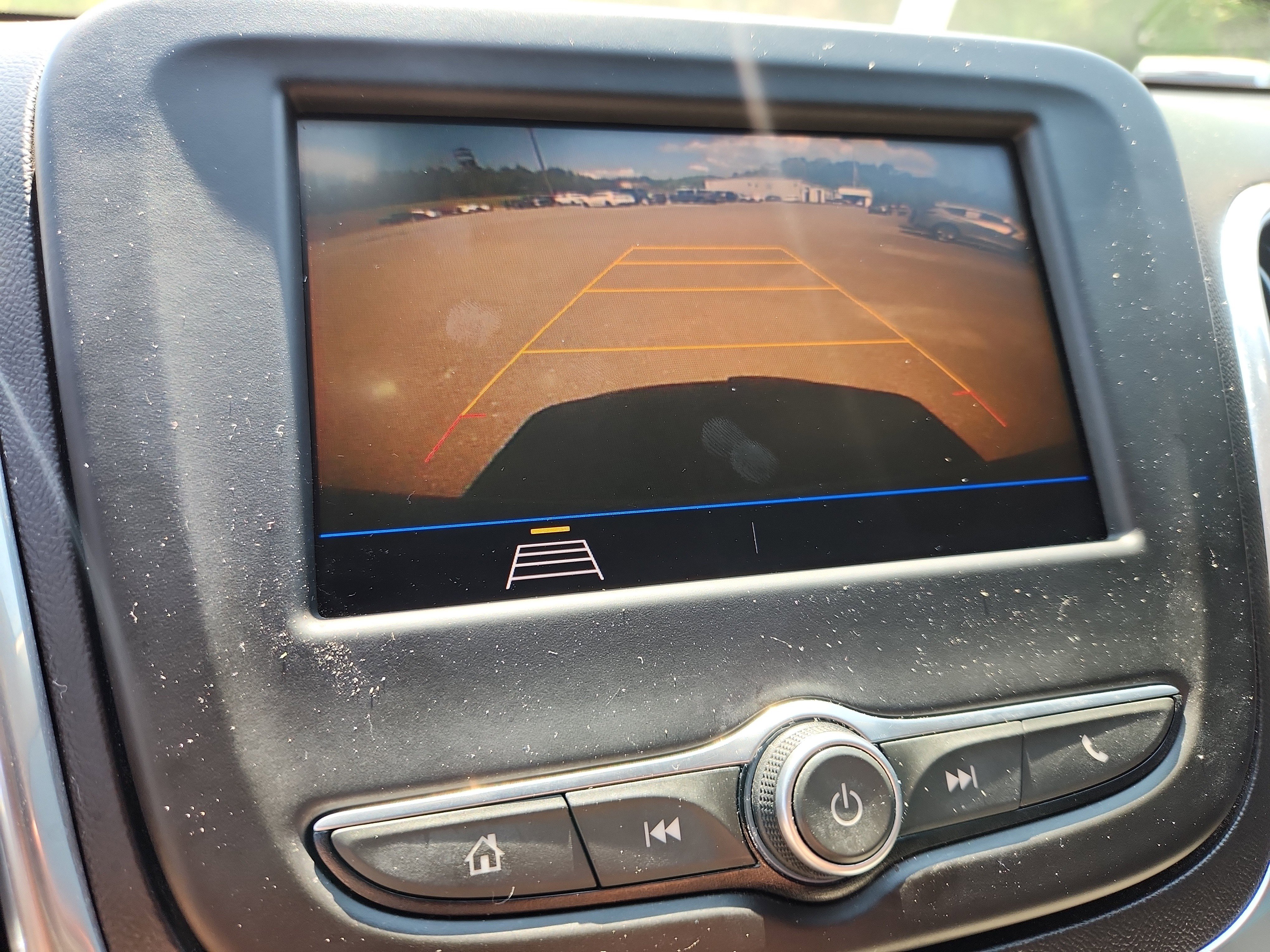 Used 2021 Chevrolet Equinox LS w/ LS Convenience Package FWD image 31