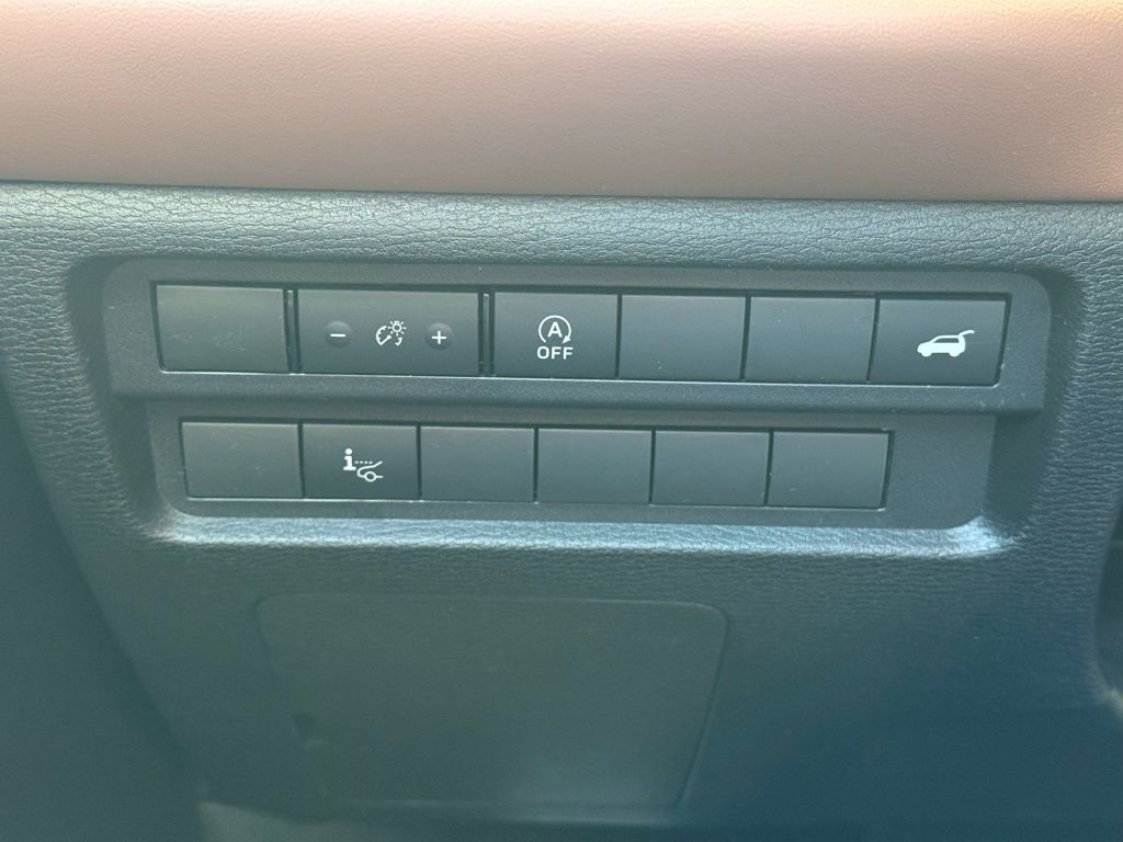 New 2026 Mitsubishi Outlander SEL AWD/4WD image 9
