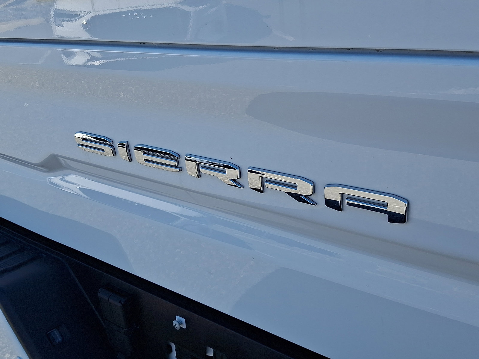 Used 2025 GMC Sierra 1500 AT4 w/ AT4 Premium Package image 30