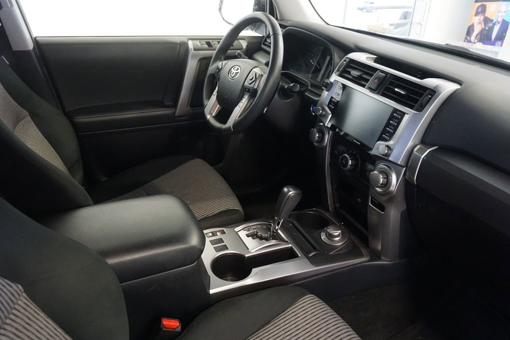Used 2024 Toyota 4Runner SR5 image 22