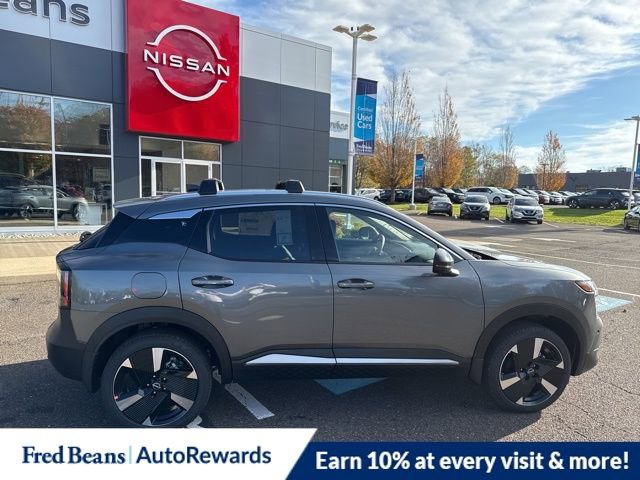 New 2026 Nissan Kicks SR w/ Cold Weather Package image 8