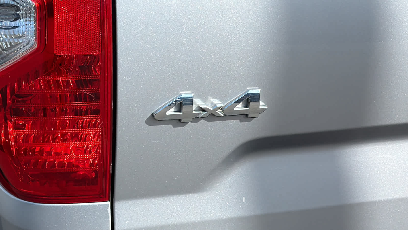 Used 2014 Toyota Tundra SR5 w/ SR5 Upgrade Package AWD/4WD image 27