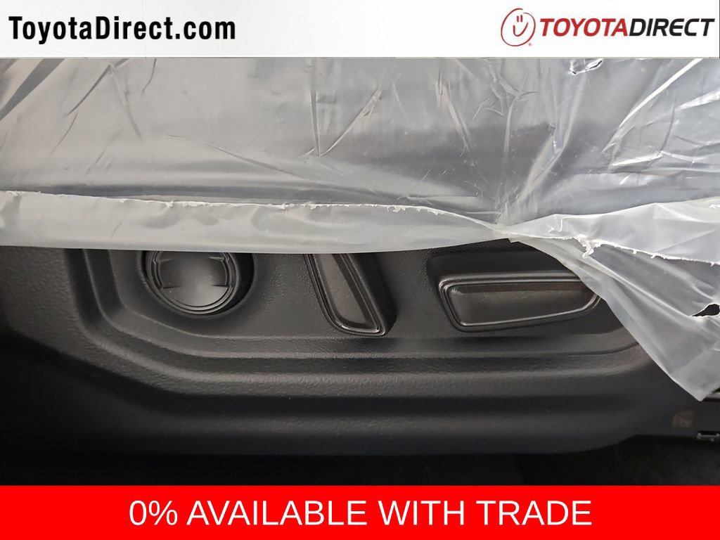 New 2026 Toyota Tundra Limited AWD/4WD image 32