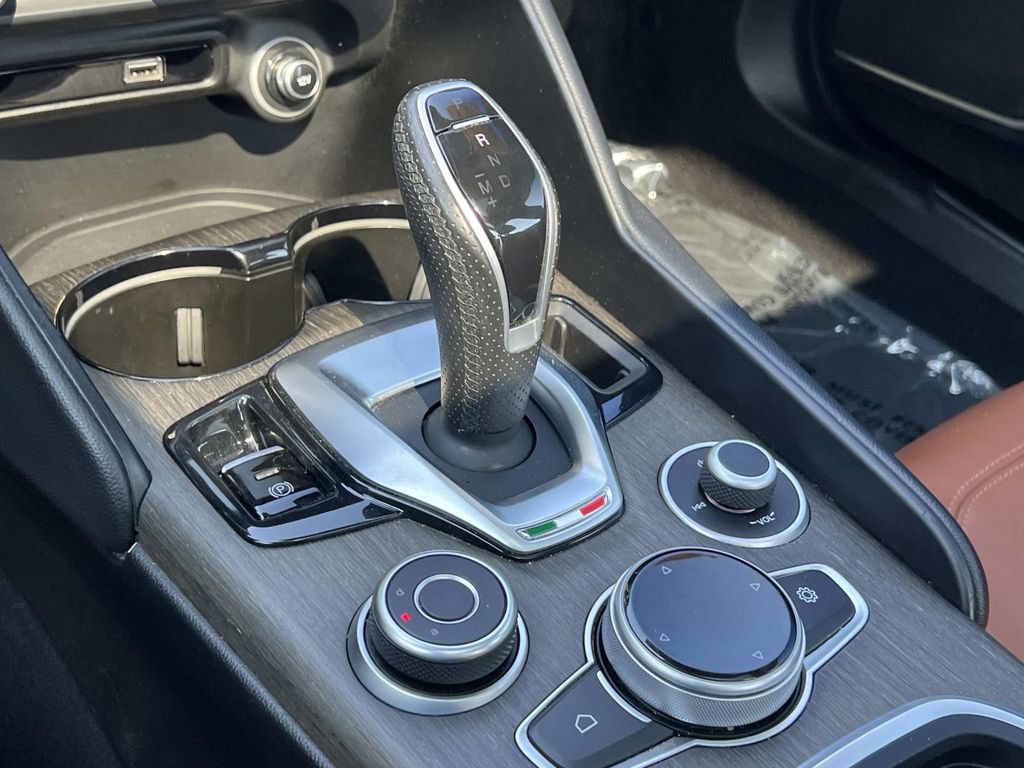Used 2023 Alfa Romeo Giulia Ti w/ Active Assist Plus Package RWD image 22