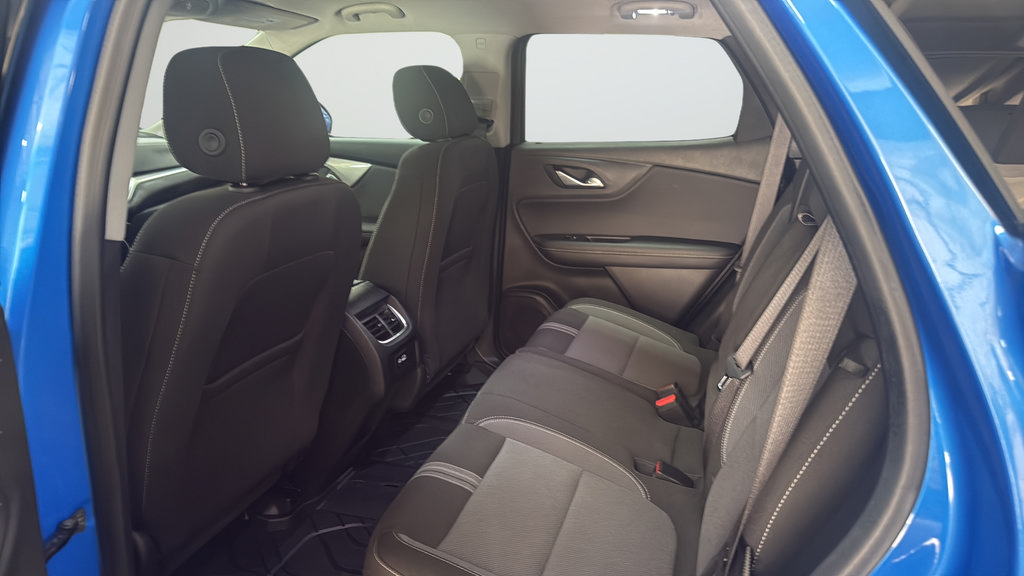 Certified 2024 Chevrolet Blazer LT w/ Convenience Package FWD image 21