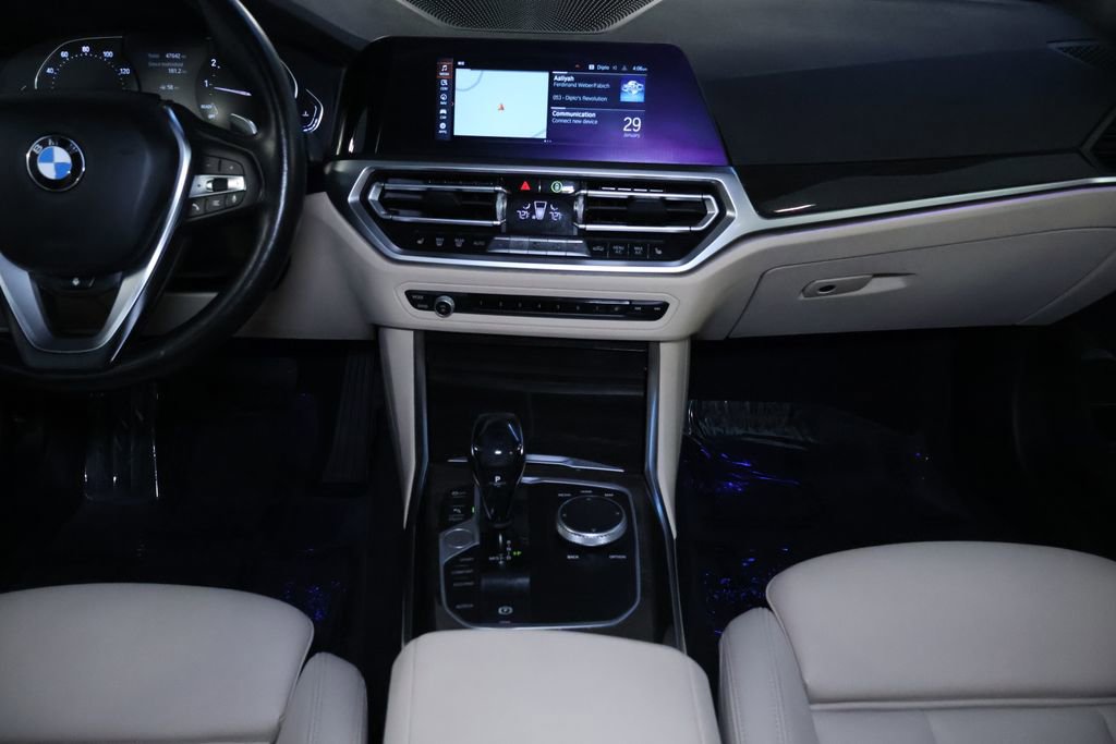 Used 2021 BMW 330i xDrive Sedan w/ Convenience Package image 19