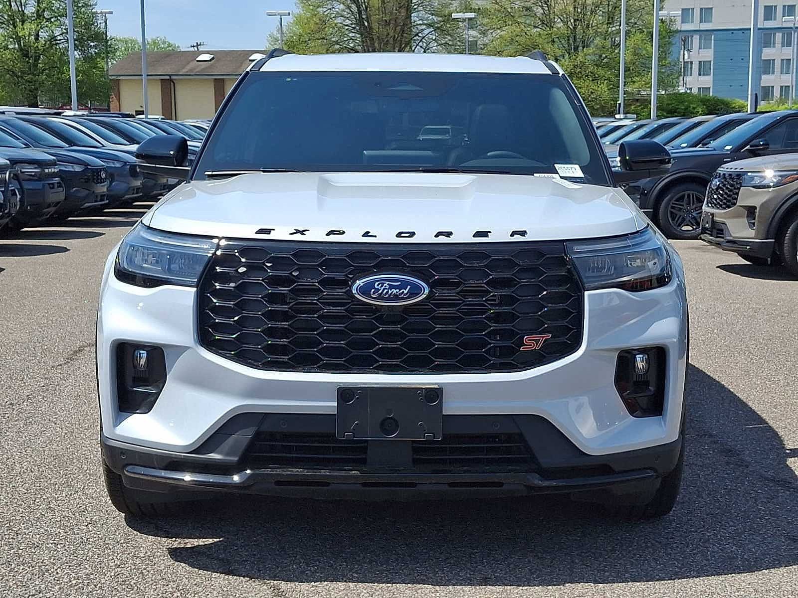 New 2026 Ford Explorer ST w/ Sun And Sound Package AWD/4WD image 2