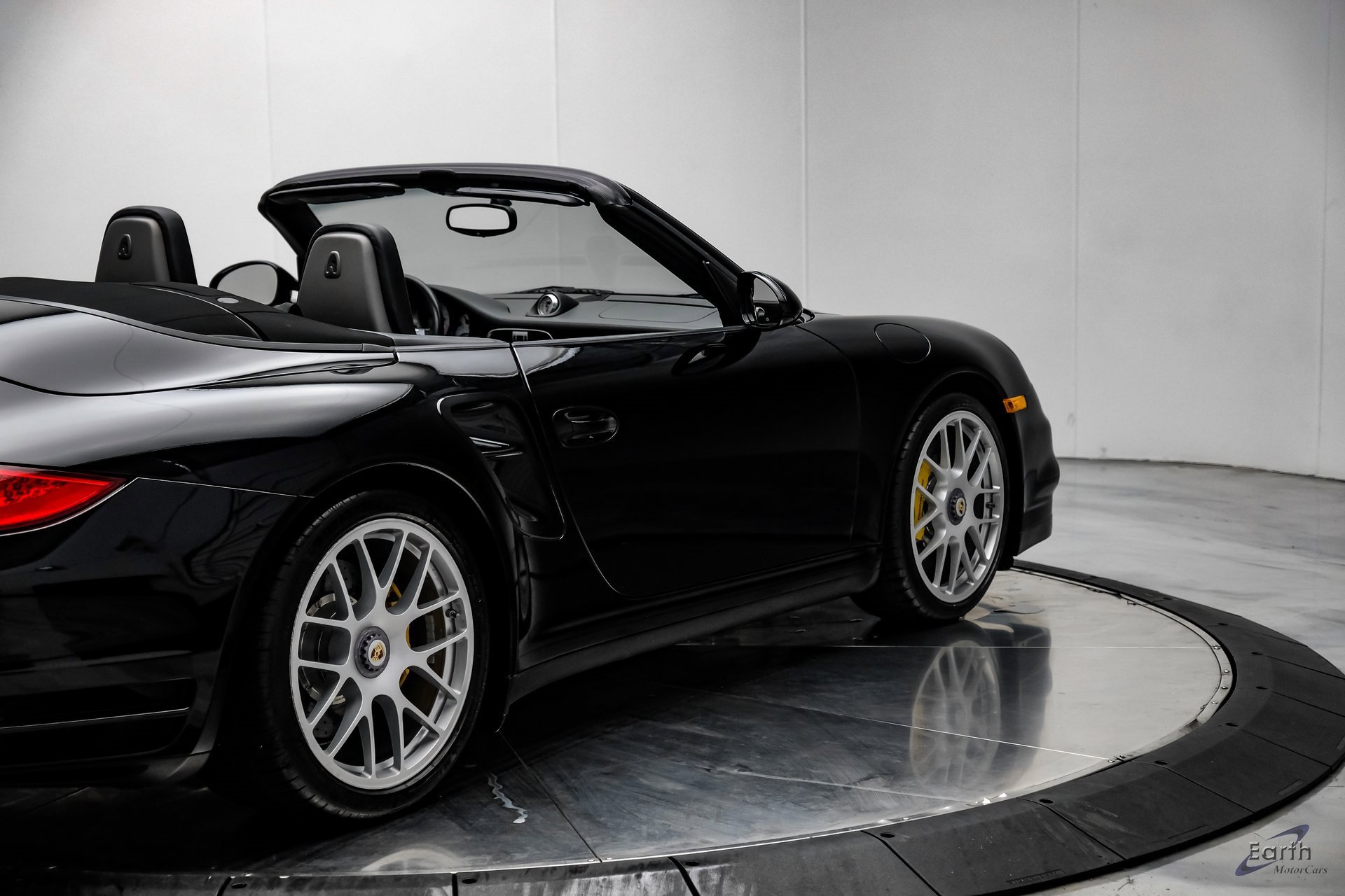 Used 2012 Porsche 911 Edition 918 Spyder image 21