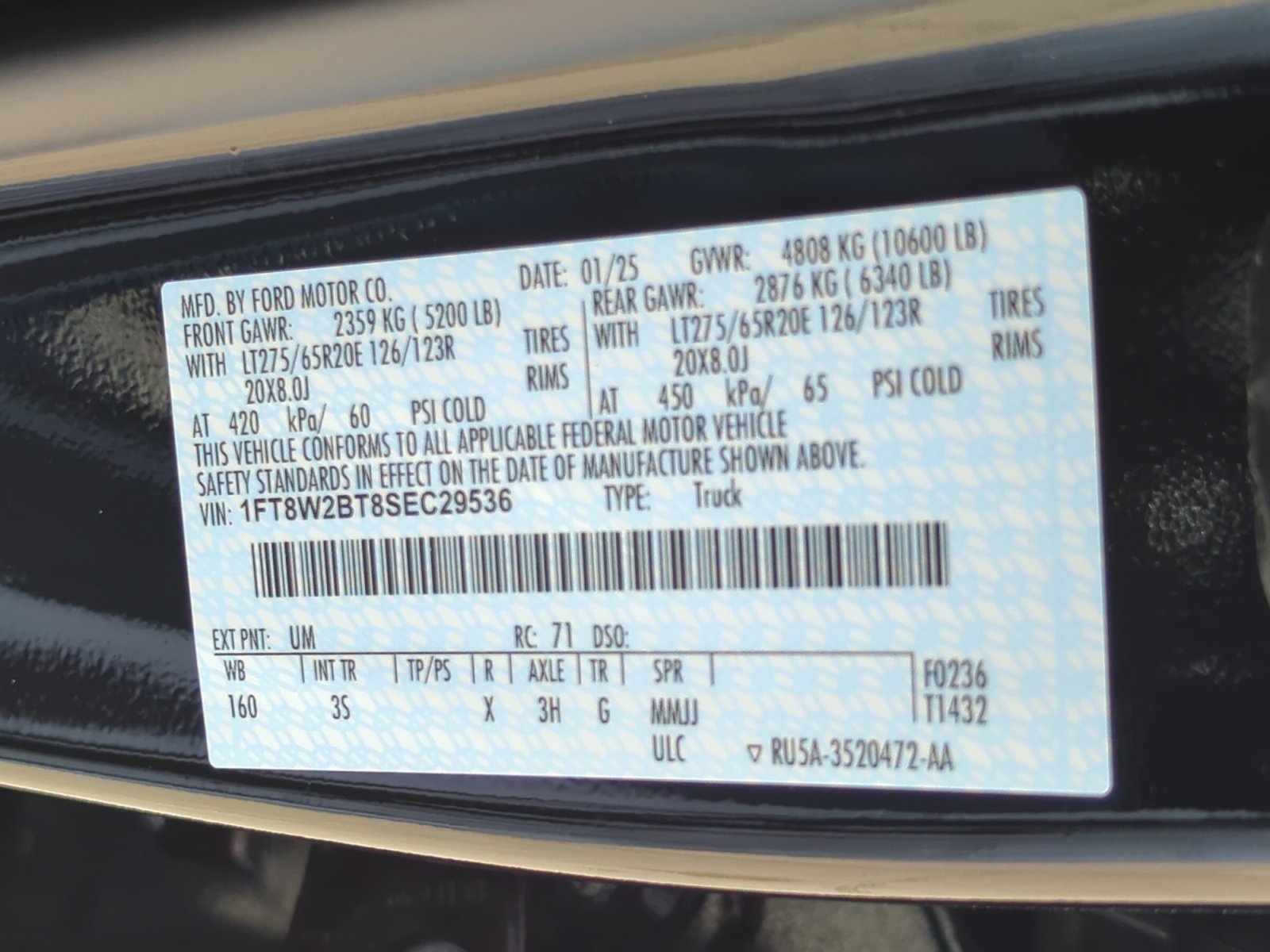 New 2025 Ford F250 XLT w/ Black Appearance Package image 25