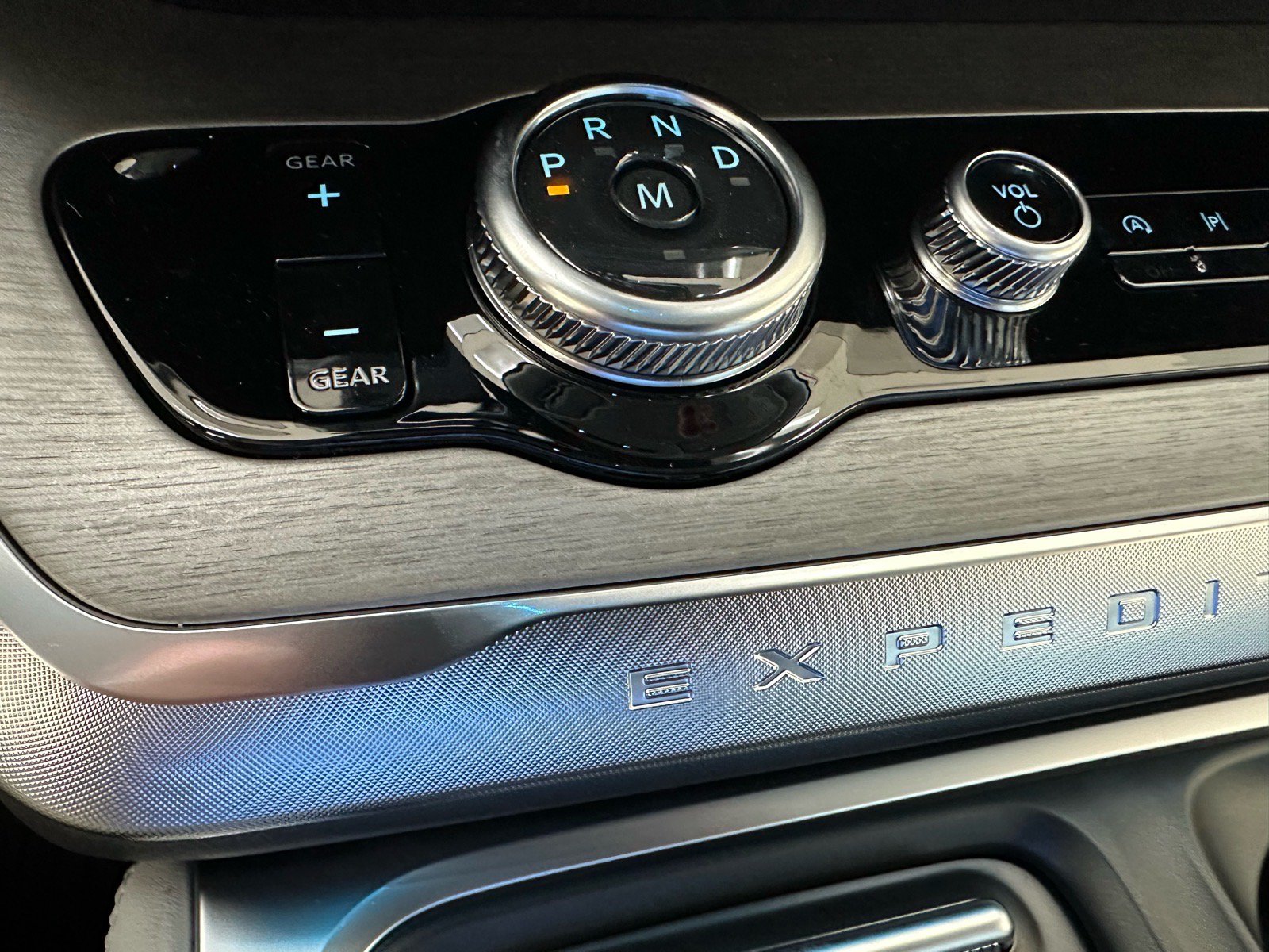 New 2027 Ford Expedition Max Platinum AWD/4WD image 39